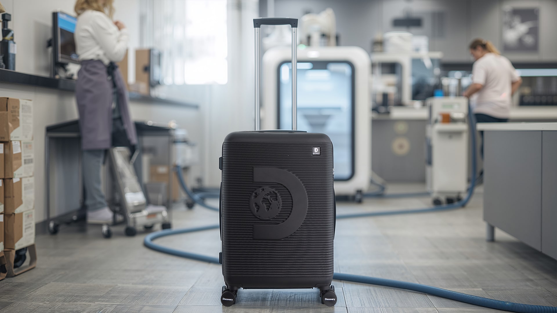 Jak przygotowujemy walizki do wynajmu? Proces czyszczenia i dezynfekcji